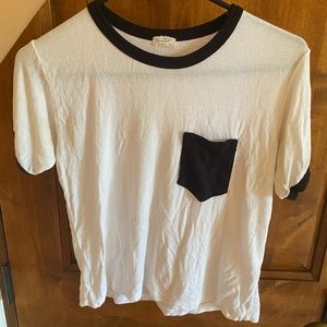Brandy Melville t-shirt